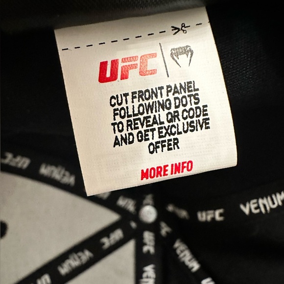 UFC Venum Authentic Fight Week 2.0 Unisex Hat Black Red Silver NWT $45 - Picture 10 of 10